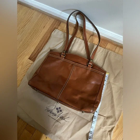 Patricia Nash Poppy Tote Cognac - Picture 4 of 12